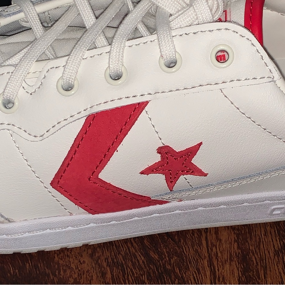 Converse - Picture 7 of 16